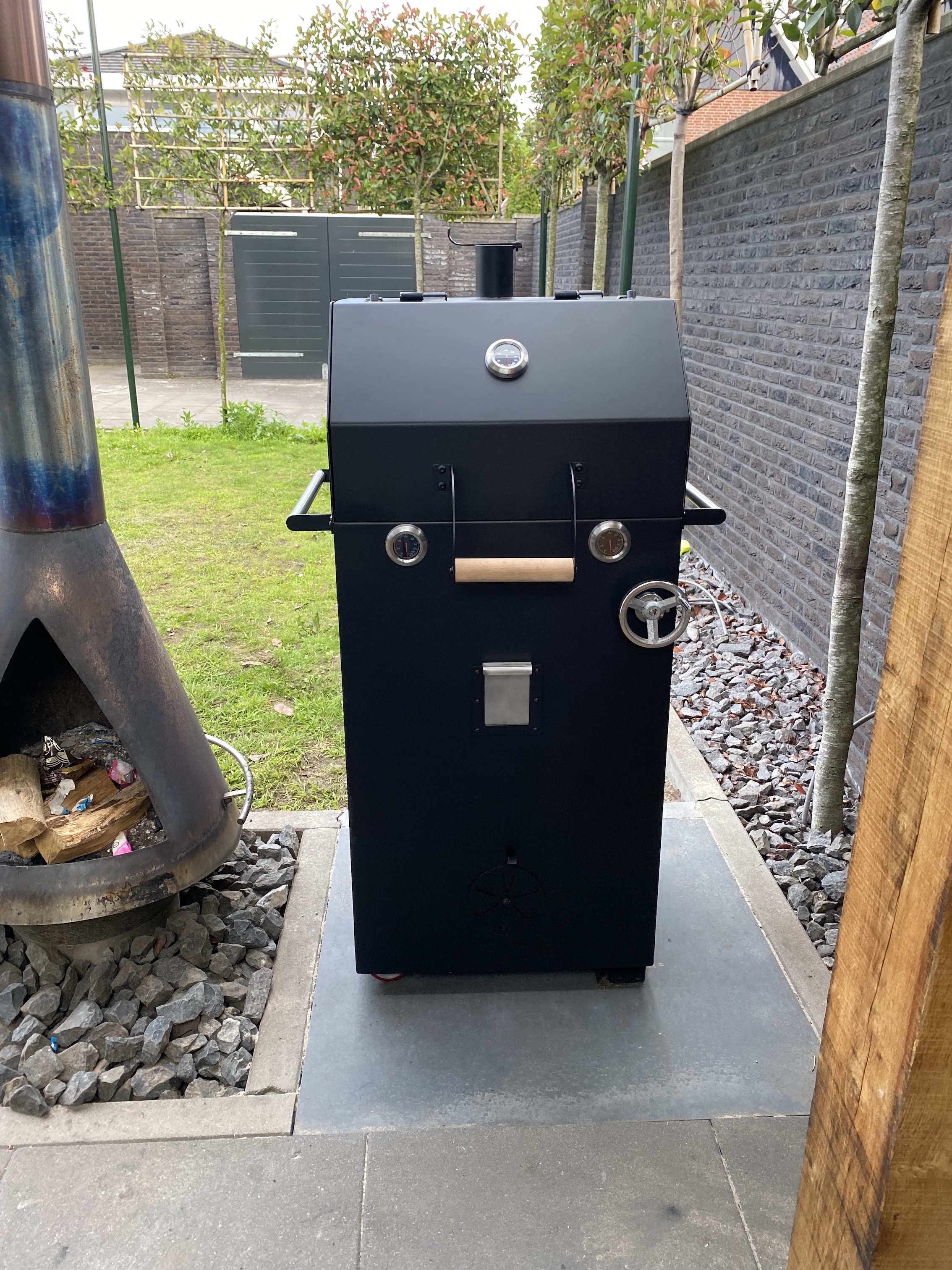 Boss 1, Pre-Order now and get 10% discount!